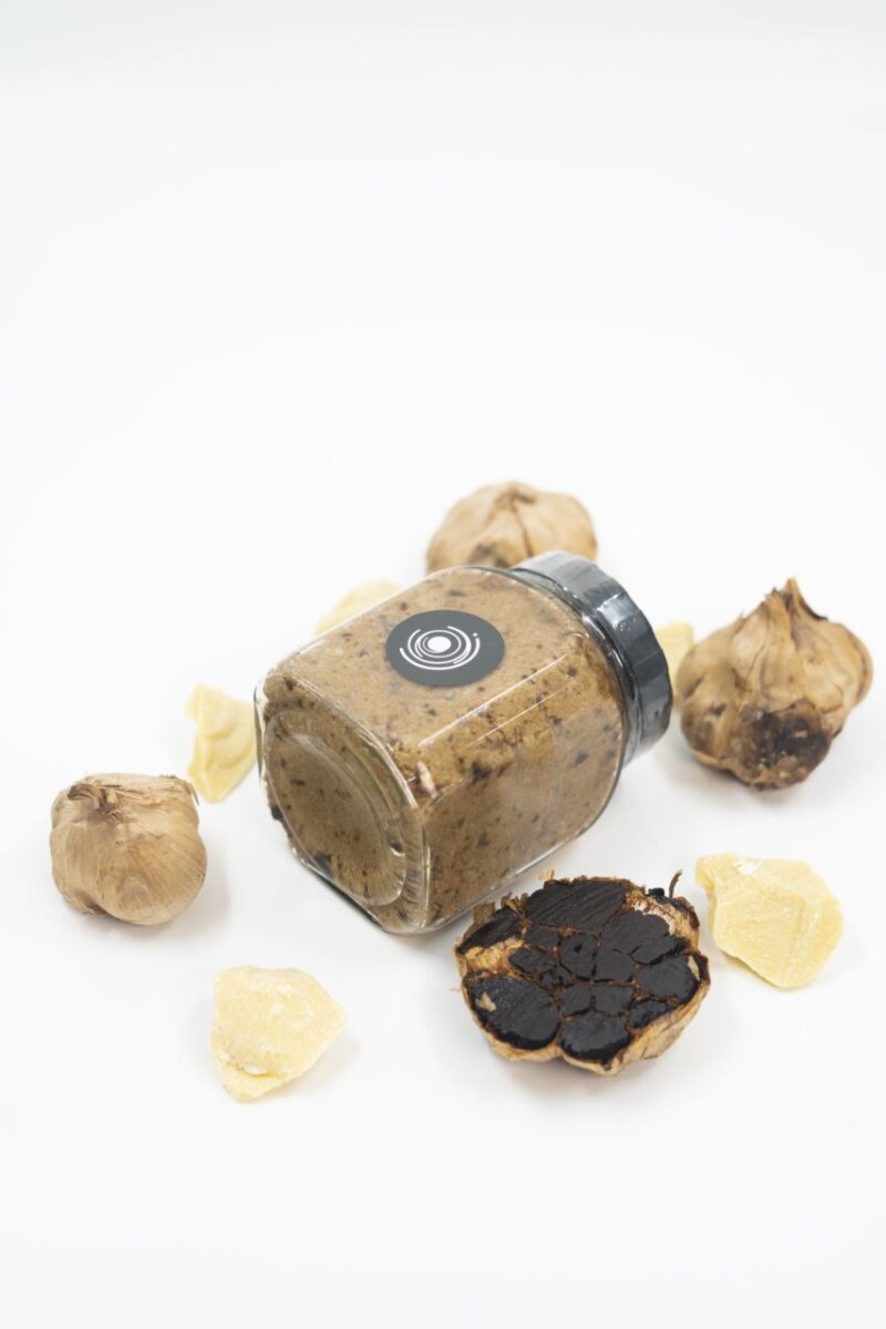 پنیر سیر سیاه